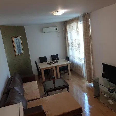 דירה Camping Europe Art פומורי